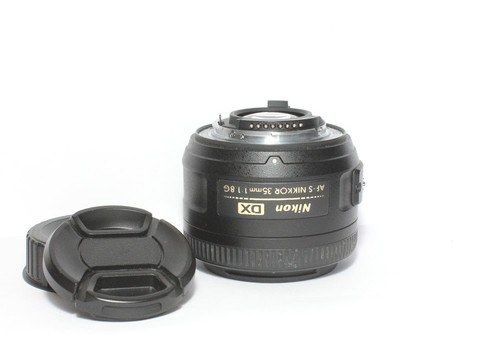 Nikon nikkor 1 8 - 35, mm